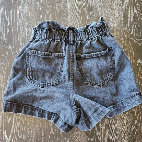 Lovely Pre-owned denim Black Stone Wash Jean Shorts Size xS - Picture 2 of 3